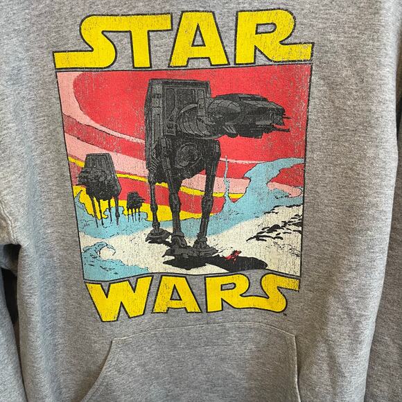 Star Wars gray hoodie size med graphic sweater preowned excelllent no drawstring - Picture 1 of 6